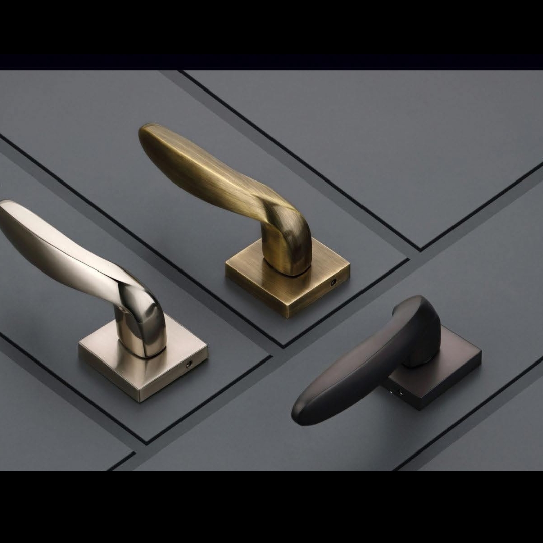 AM-5012 Rose Handles